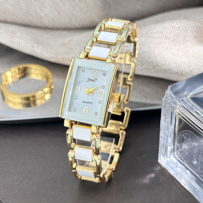 Ceramic Link Bracelet - นาฬิกาแฟชั่นสำหรับผู้หญิงรุ่นหรูหราของขวัญนาฬิกาข้อมือควอตซ์สุภาพสตรีเวลาว่างนาฬิกาข้อมือเซรามิกประดับเพชรนาฬิกาขายร้อน